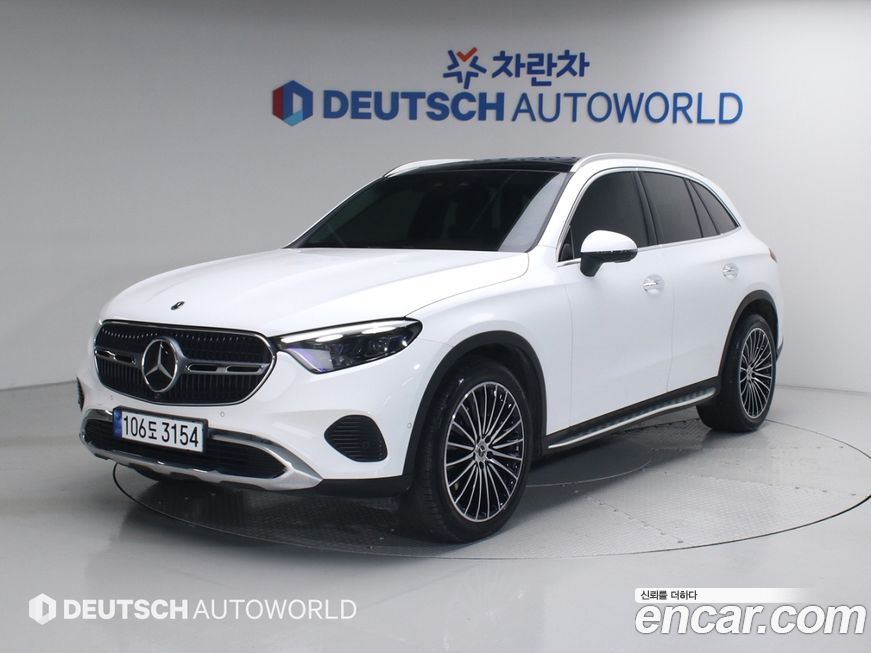 Mercedes-Benz GLC-Class 2025