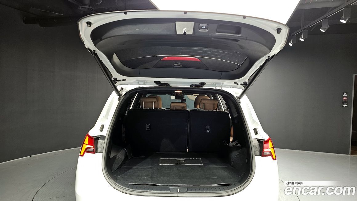 Hyundai Santafe 2022
