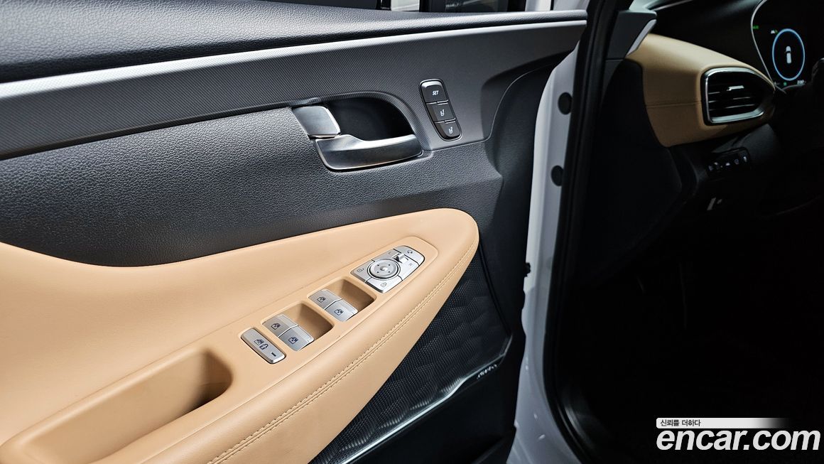 Hyundai Santafe 2022