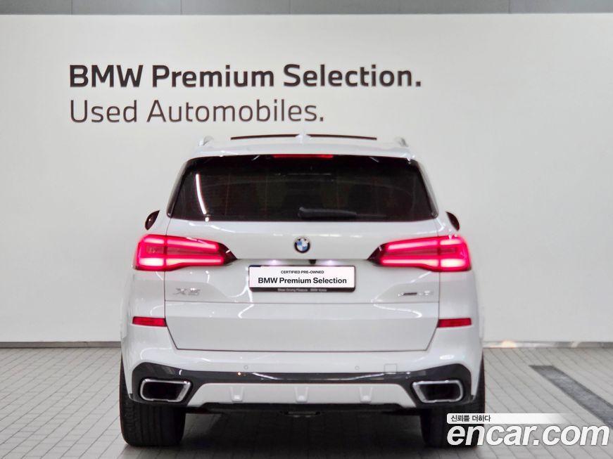 BMW X5 2021