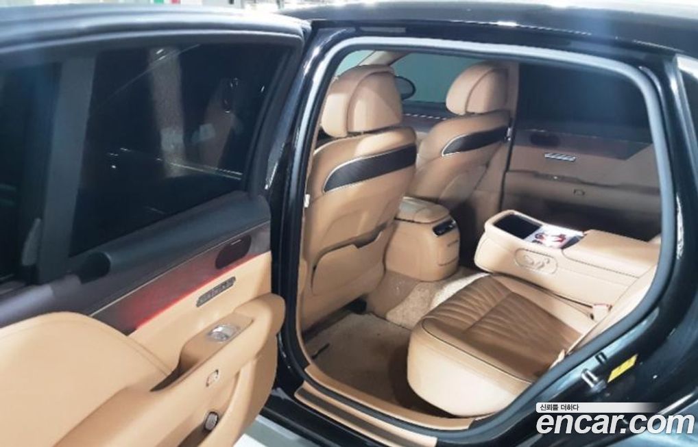 Genesis G90 2023