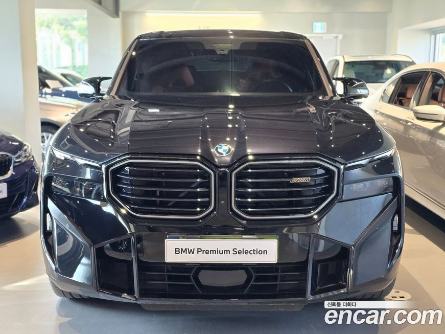 BMW XM 2024