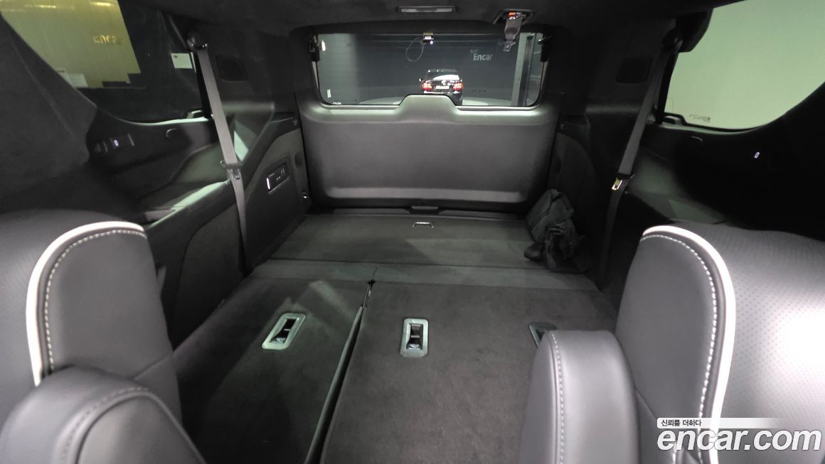Cadillac Escalade 2025