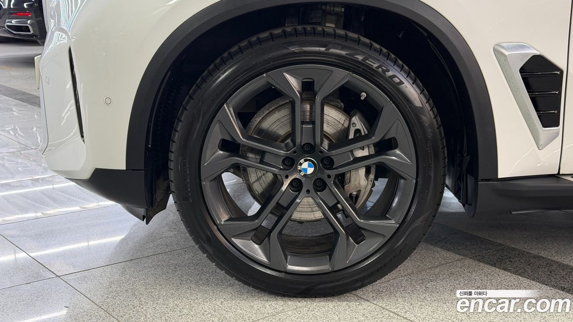 BMW X5 2024