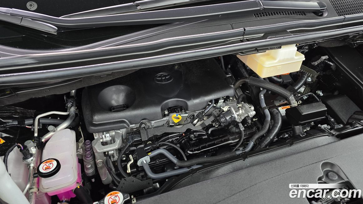 Toyota Alphard 2024