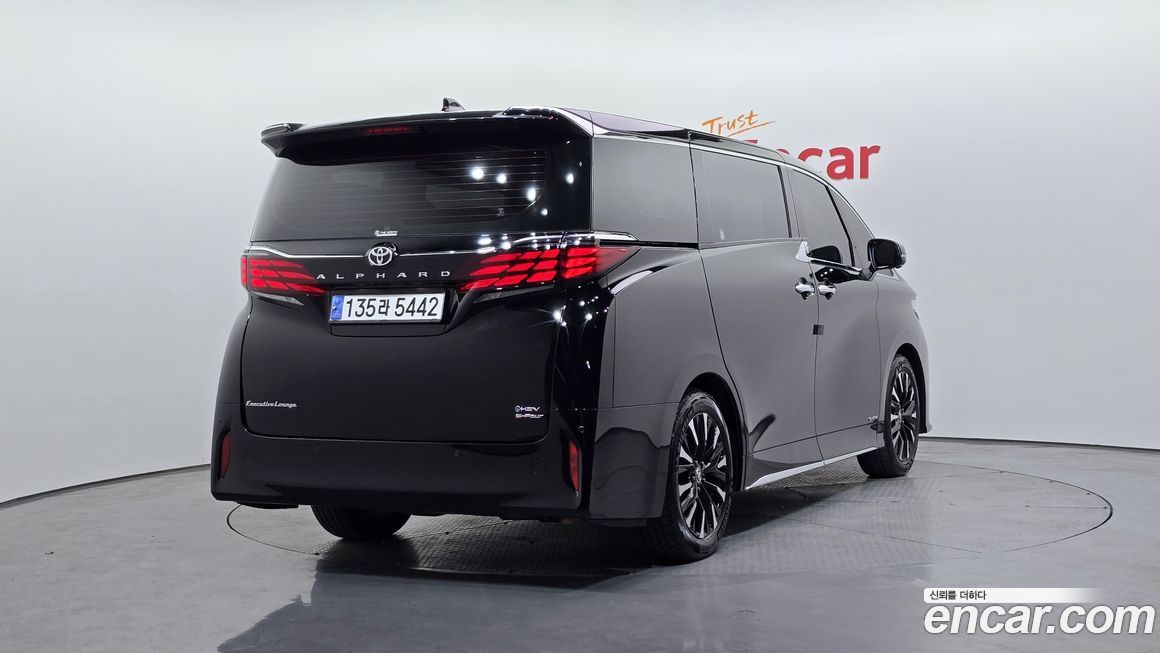 Toyota Alphard 2024