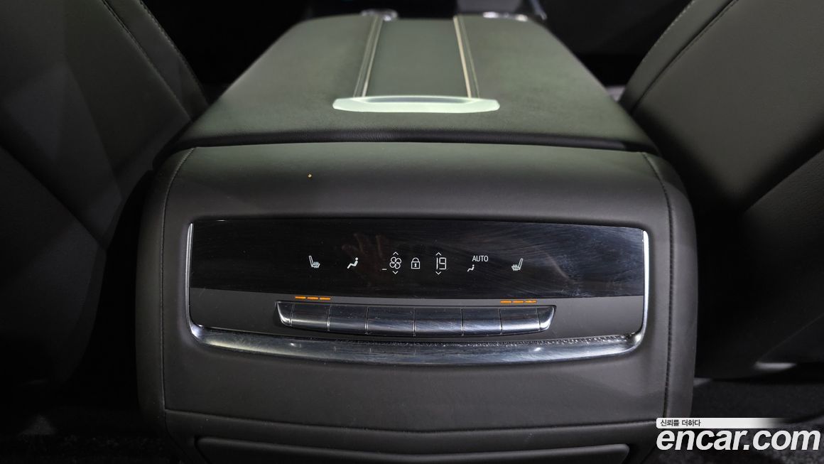 Cadillac Escalade 2025