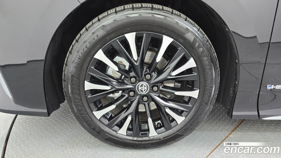 Toyota Alphard 2024