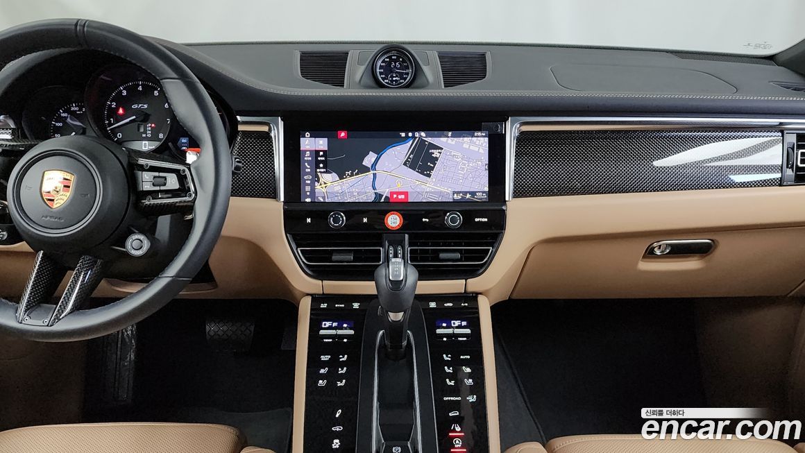 Porsche Macan 2023