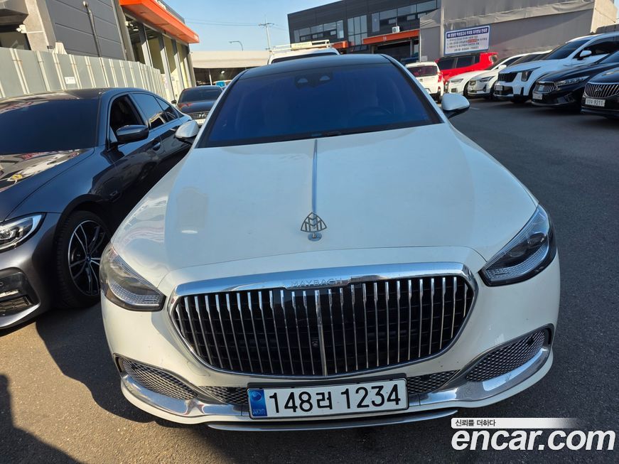 Mercedes-Benz S-Class 2023