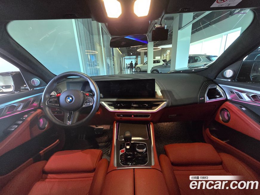 BMW XM 2024