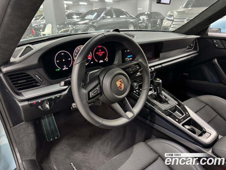 Porsche 911 2025