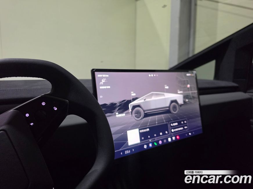 Tesla Cybertruck 2026