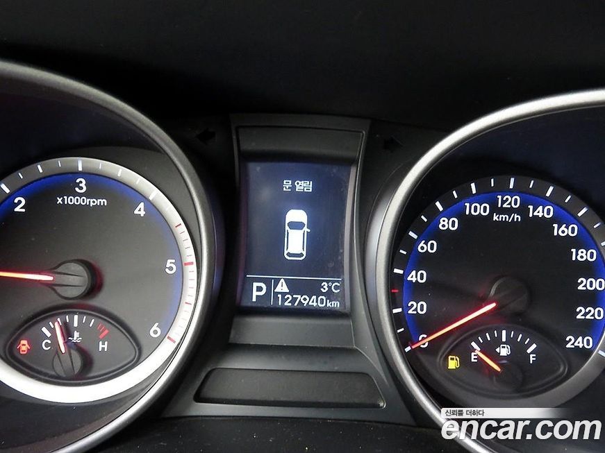Hyundai Santafe 2015