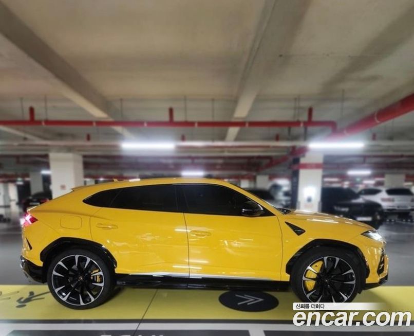 Lamborghini Urus 2019