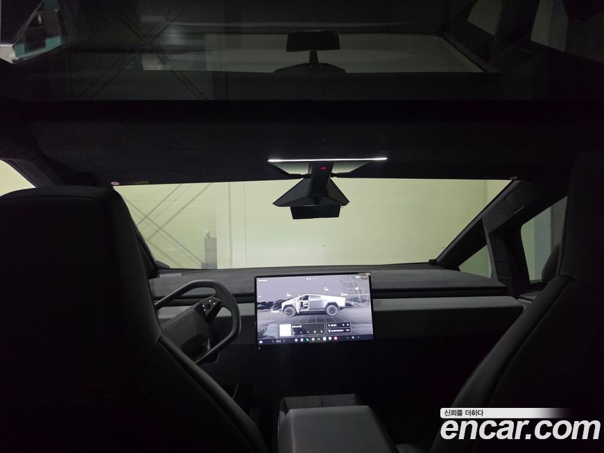 Tesla Cybertruck 2026