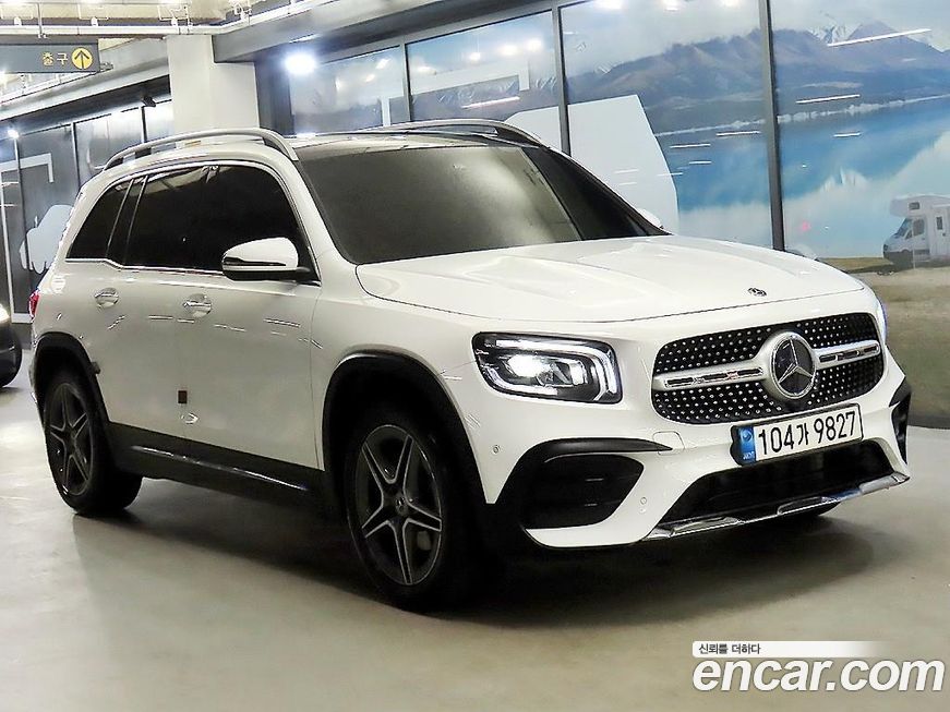 Mercedes-Benz GLB-Class 2021