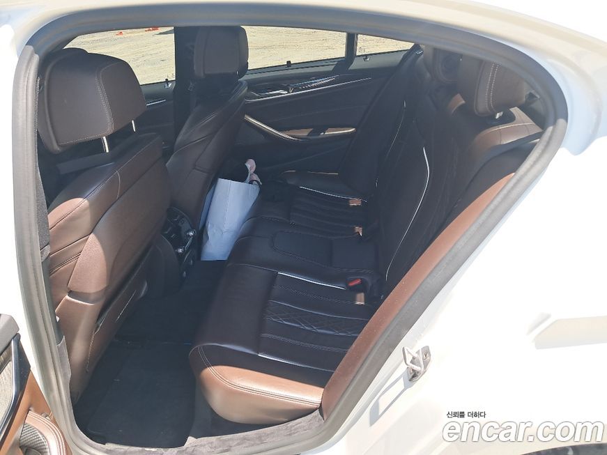 BMW 5-Series 2017