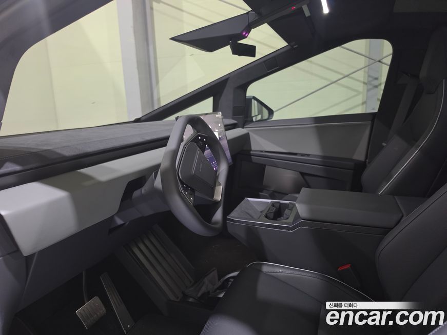 Tesla Cybertruck 2026