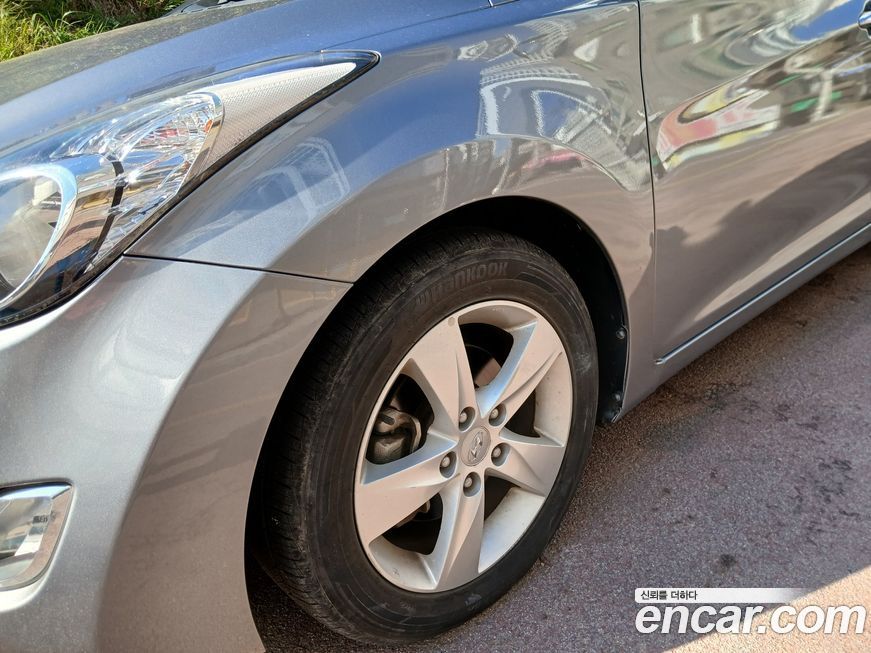 Hyundai AVANTE 2014