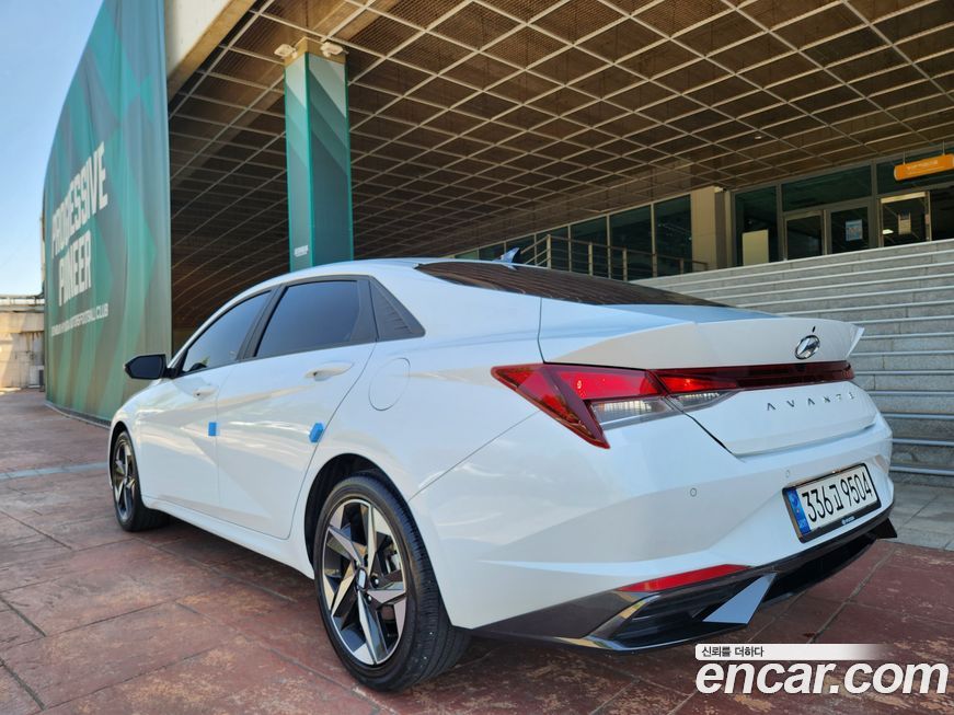Hyundai AVANTE 2023
