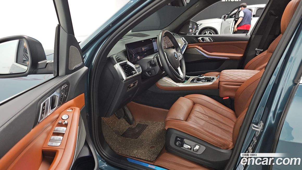 BMW X7 2023