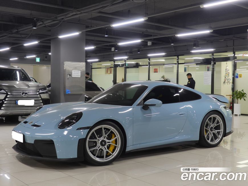 Porsche 911 2025
