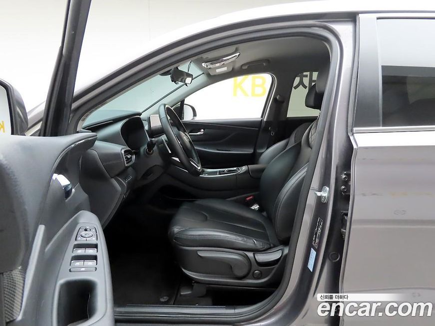 Hyundai Santafe 2022