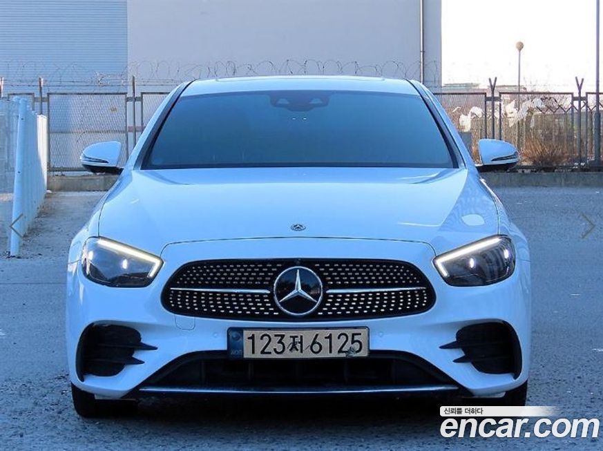 Mercedes-Benz E-Class 2021