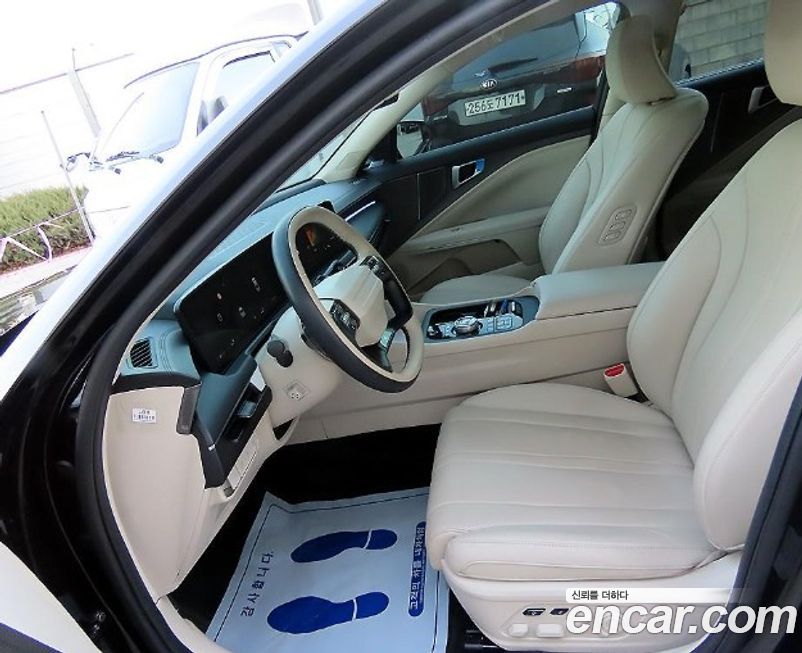 Kia K8 2025