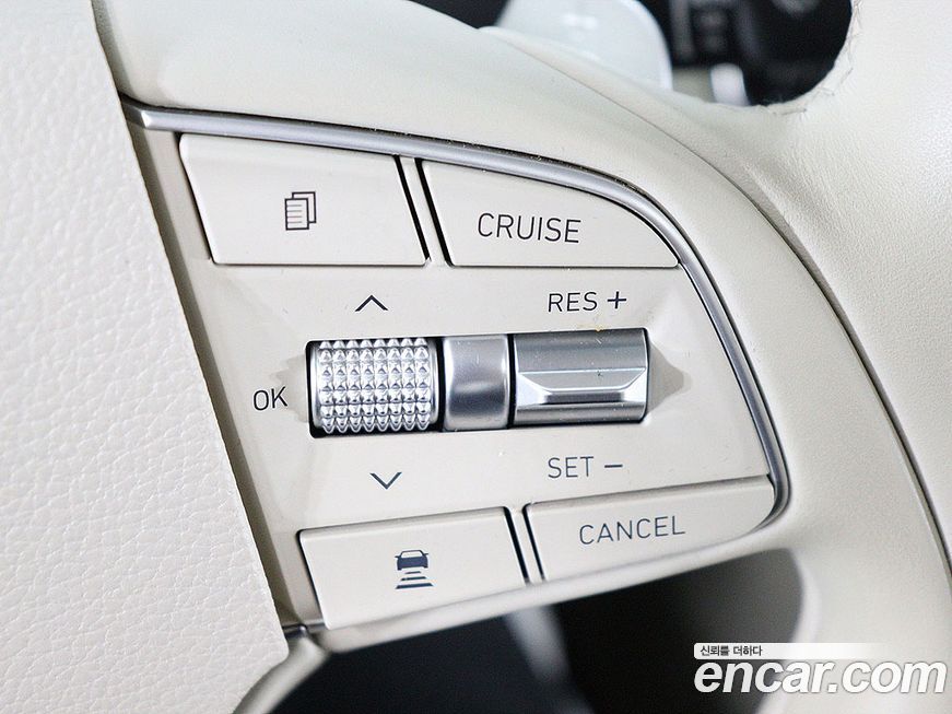 Genesis G90 2021
