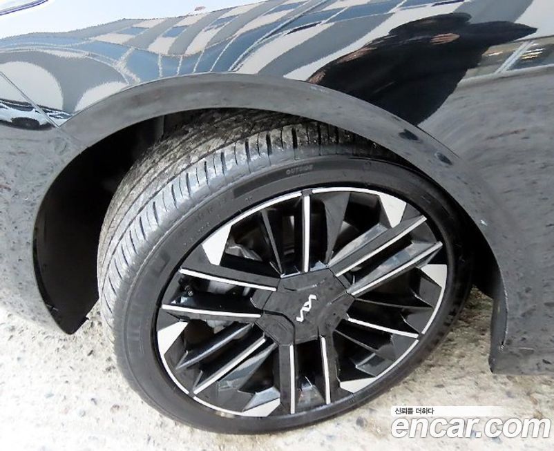 Kia K8 2025