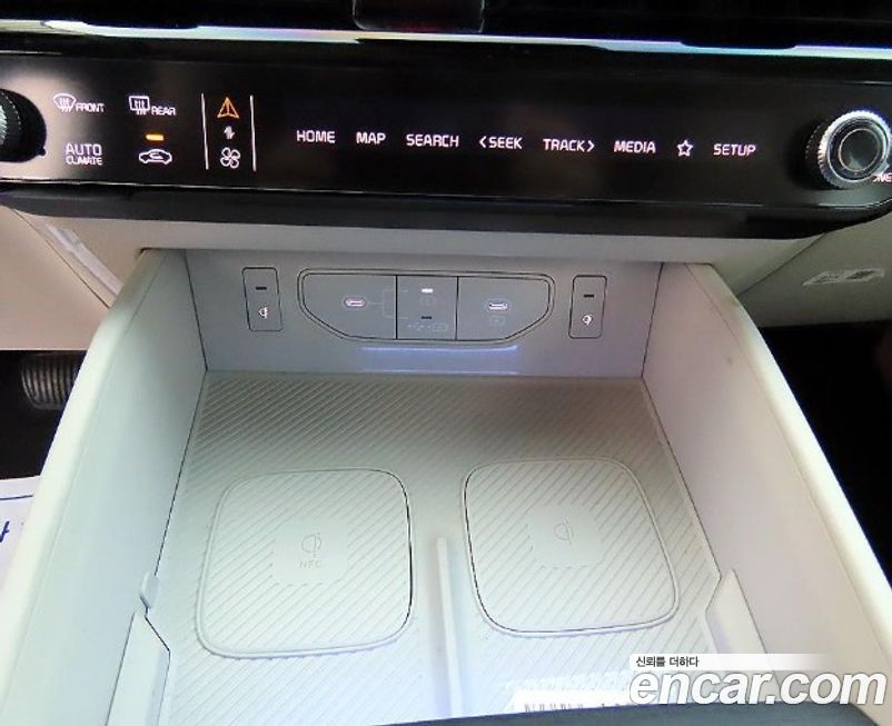 Kia K8 2025