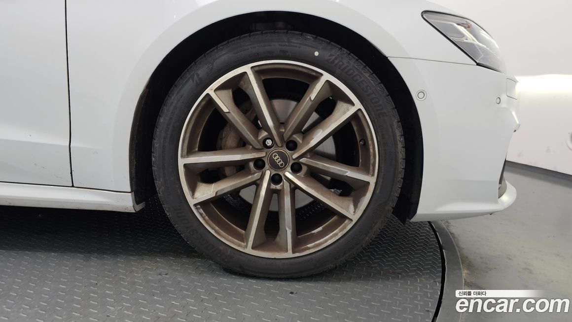 Audi A7 2023