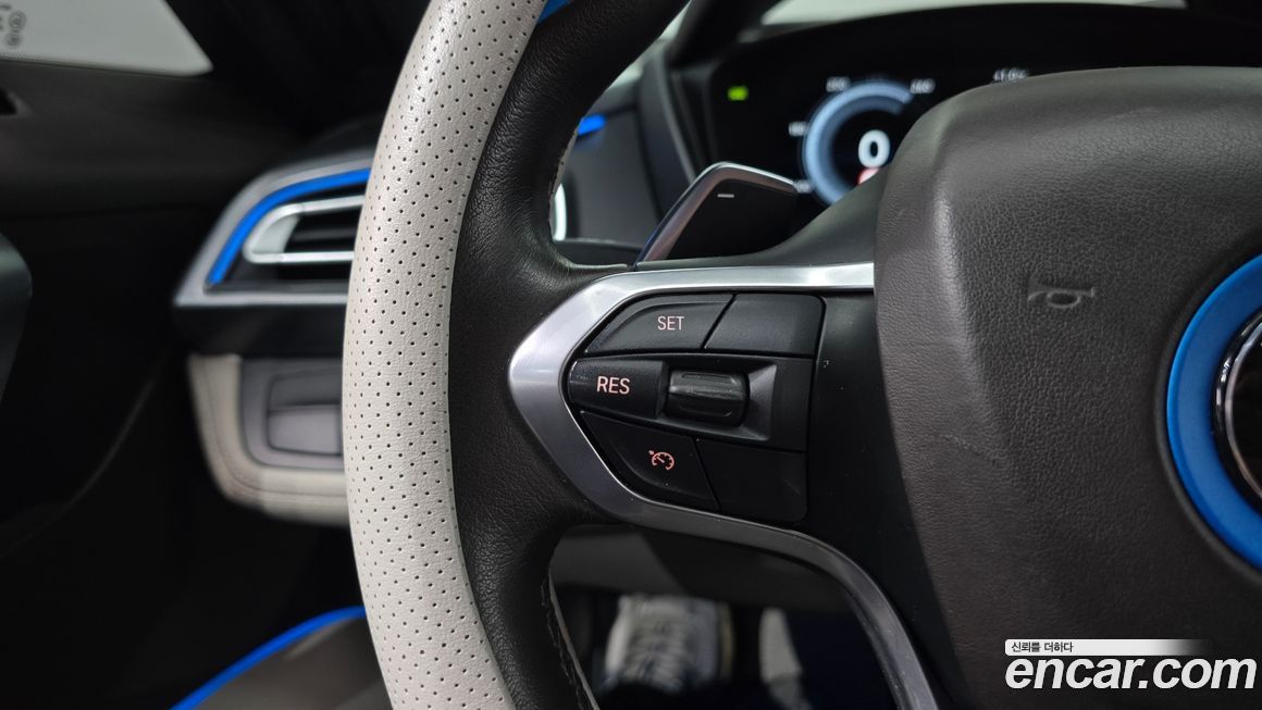BMW i8 2016