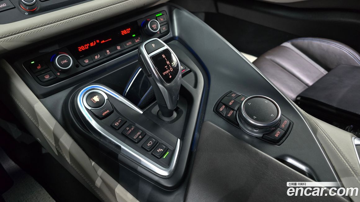 BMW i8 2016