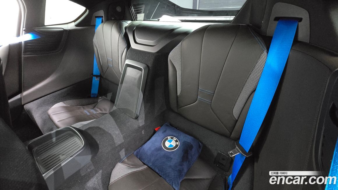 BMW i8 2016