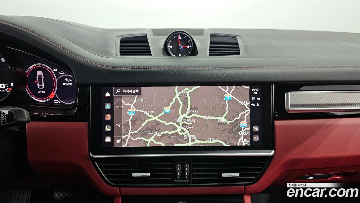 Porsche Cayenne 2023