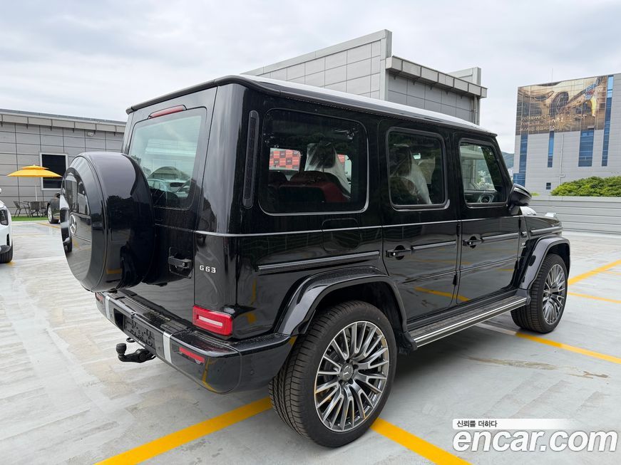 Mercedes-Benz G-Class 2026