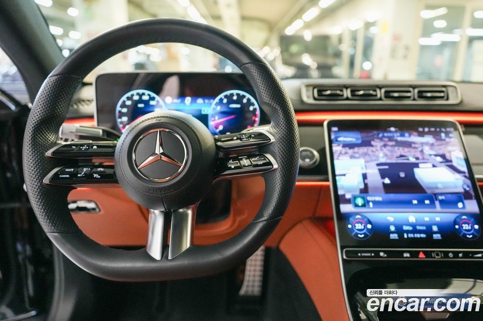 Mercedes-Benz S-Class 2021