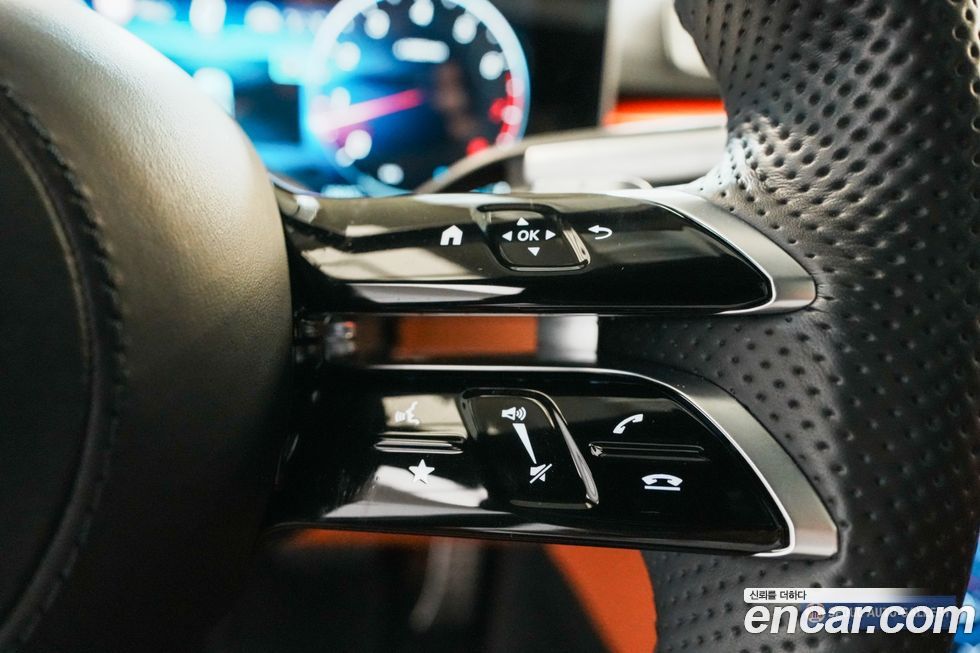 Mercedes-Benz S-Class 2021