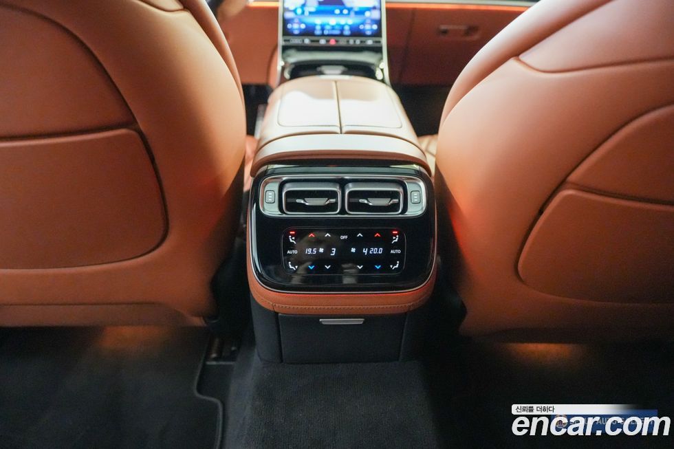 Mercedes-Benz S-Class 2021