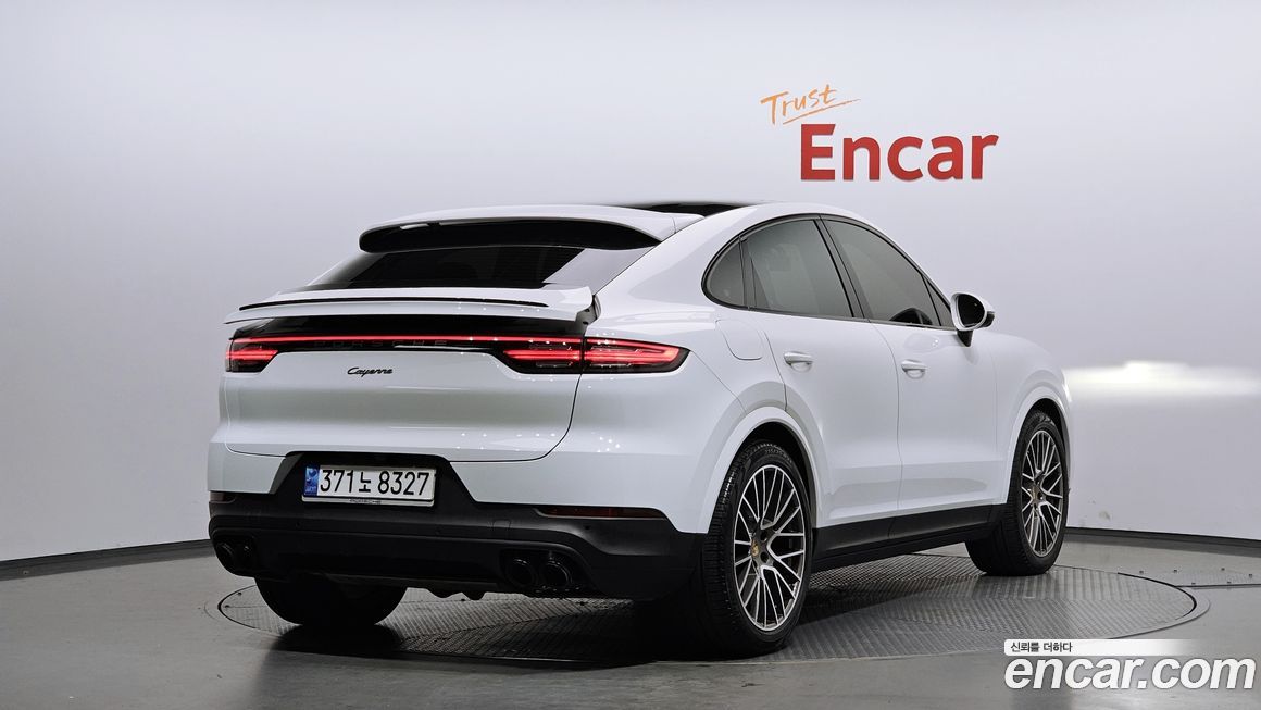 Porsche Cayenne 2023