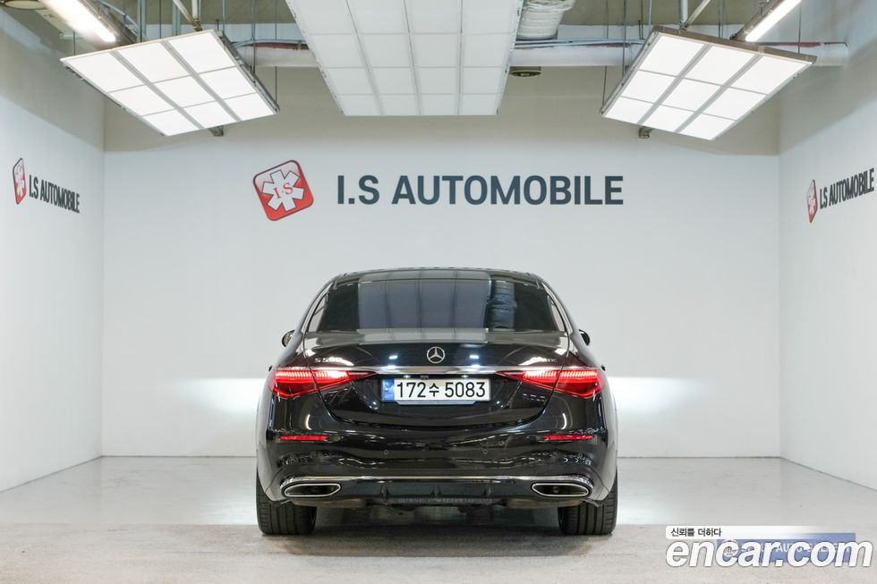 Mercedes-Benz S-Class 2021