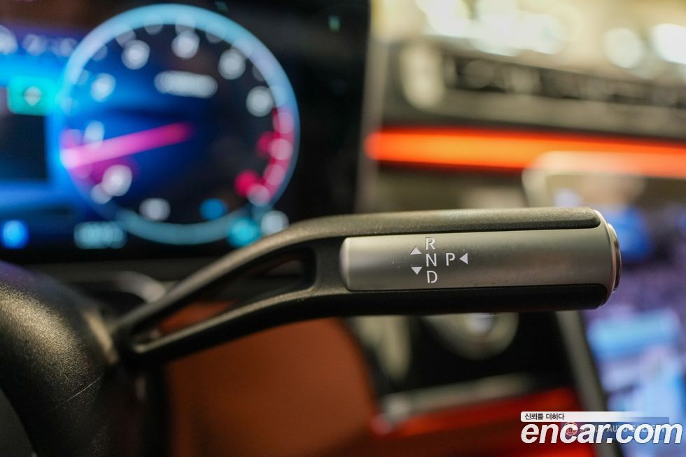 Mercedes-Benz S-Class 2021