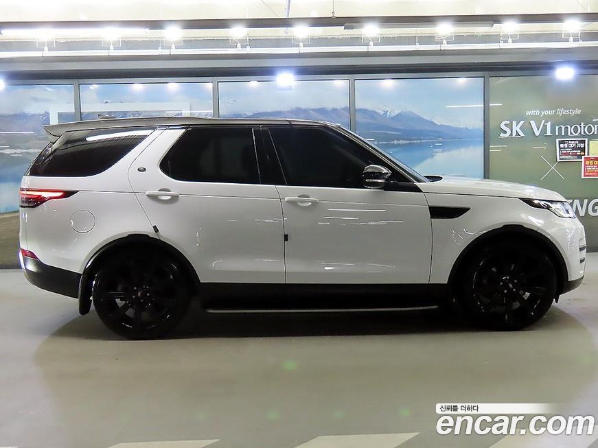 Land Rover Discovery 2018