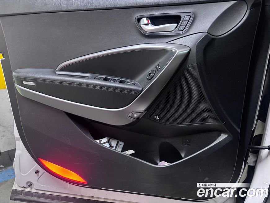 Hyundai Santafe 2016