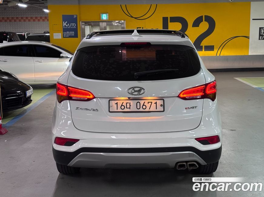 Hyundai Santafe 2016