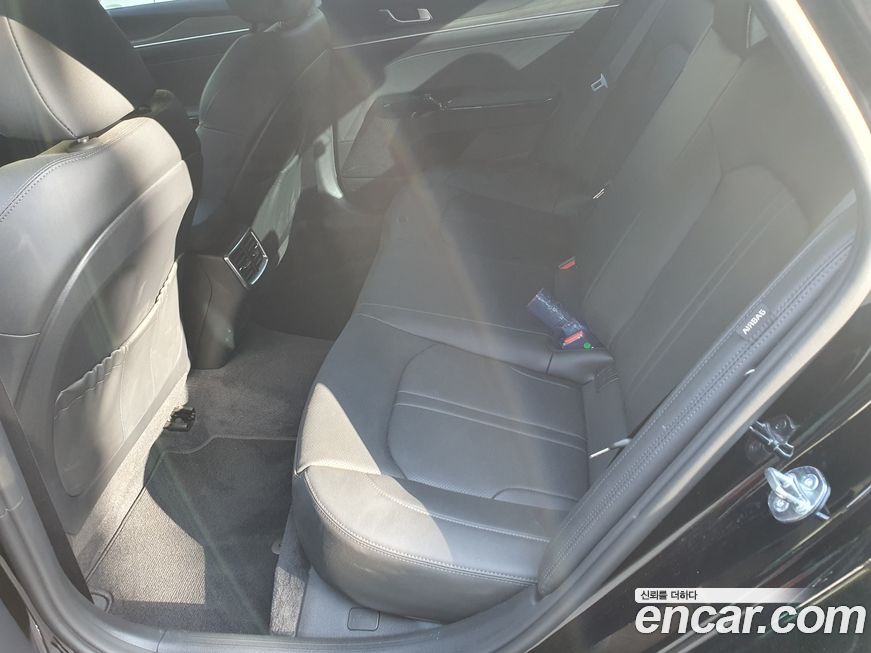 Kia K5 2025