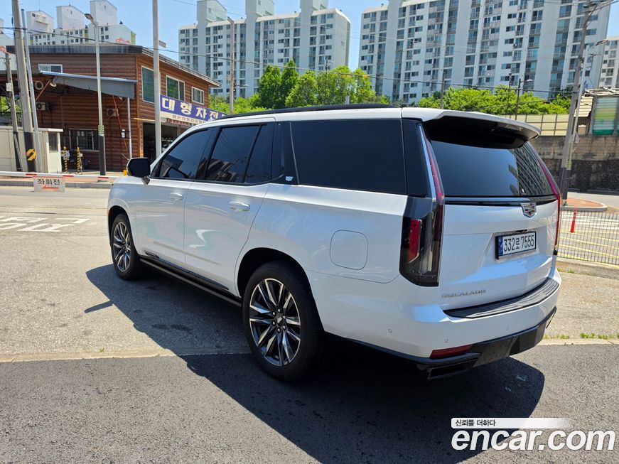 Cadillac Escalade 2023